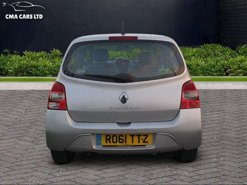 RENAULT TWINGO