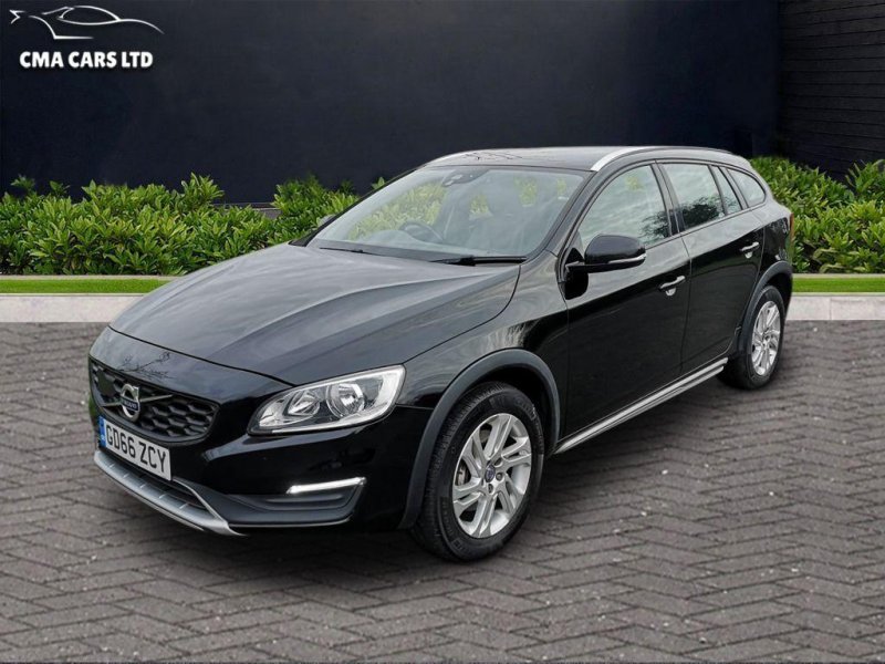 VOLVO V60 CROSS COUNTRY