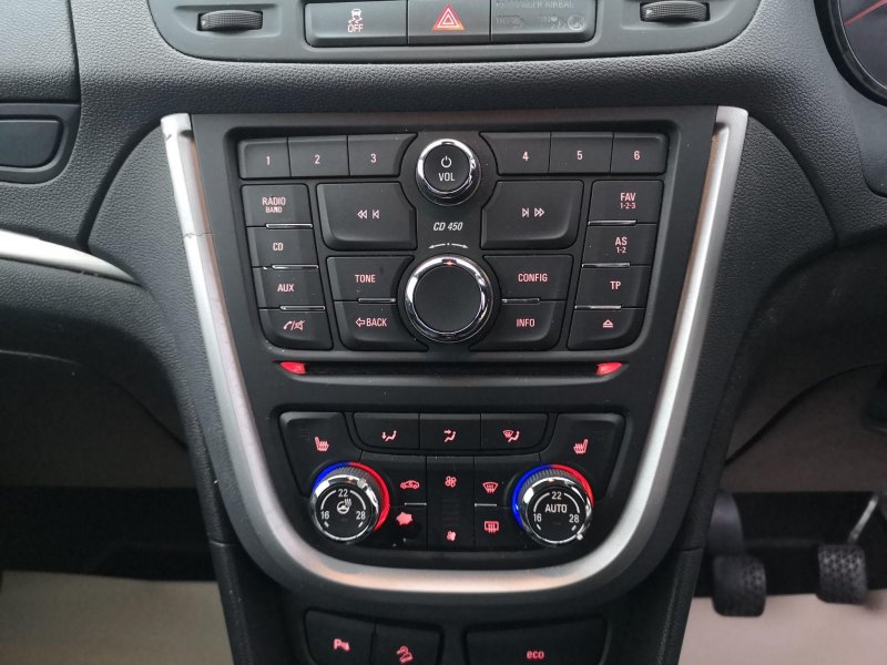 VAUXHALL MOKKA