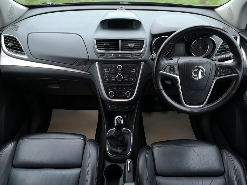 VAUXHALL MOKKA