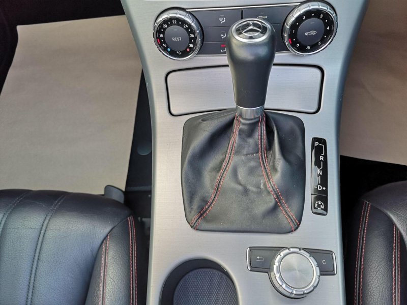 MERCEDES-BENZ SLK