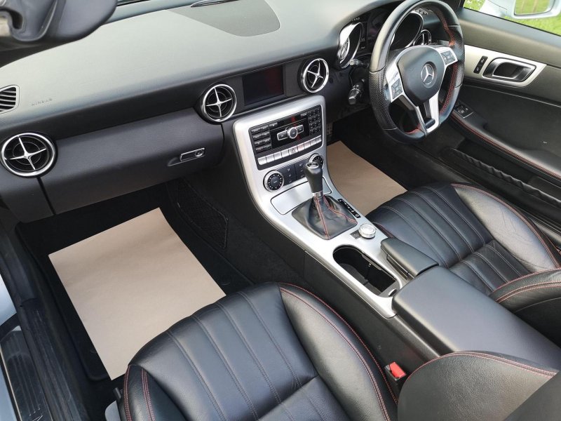 MERCEDES-BENZ SLK
