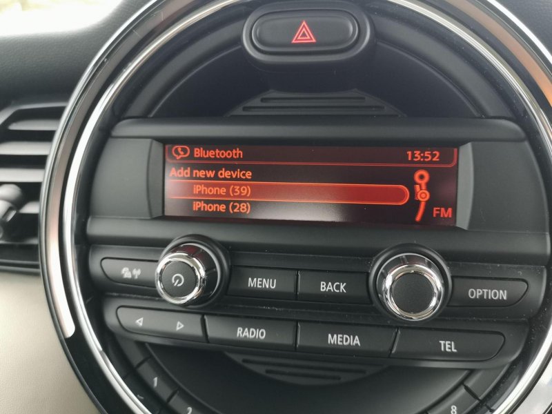 MINI HATCH